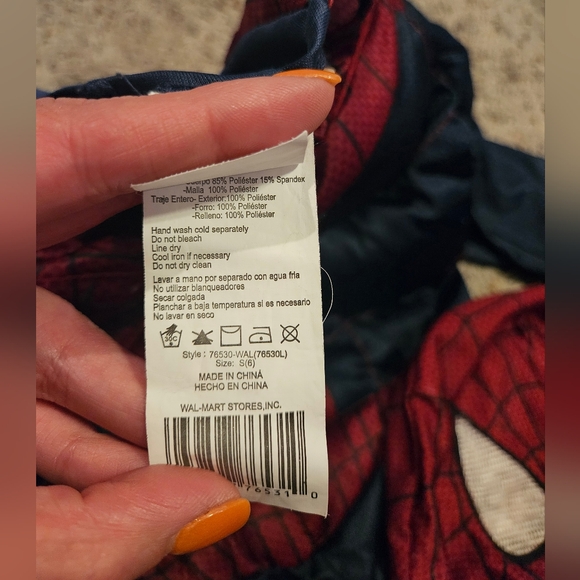 Spiderman Costume, Size Small - Picture 10 of 10